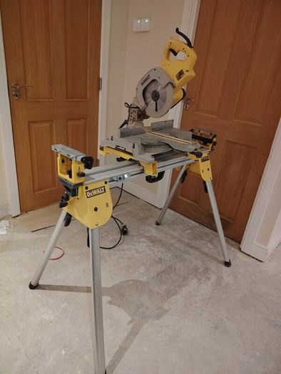 Dewalt Chop Saw and table 110 volt