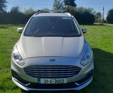 Ford Galaxy (Titanium)