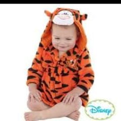 Tigger bathrobe 12/18
