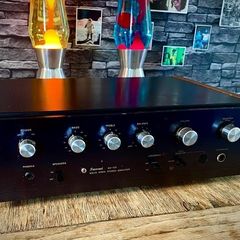 VINTAGE hifi Gold from the Japanese Golden era 1970s Sansui AU-101 solid-state integrated amplifier