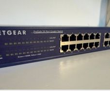 NETGEAR ProSafe 24-Port Gigabit Ethernet Switch
