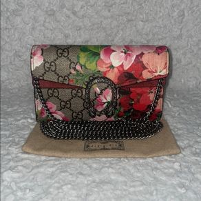 GUCCI Dionysus  bag