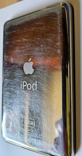 Apple iPod Classic 6th Gen 120gb