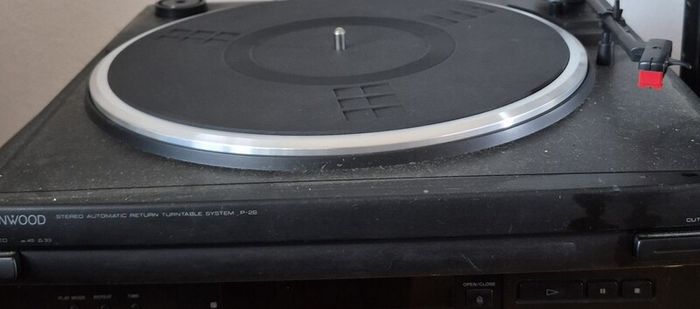 Kenwood Turntable