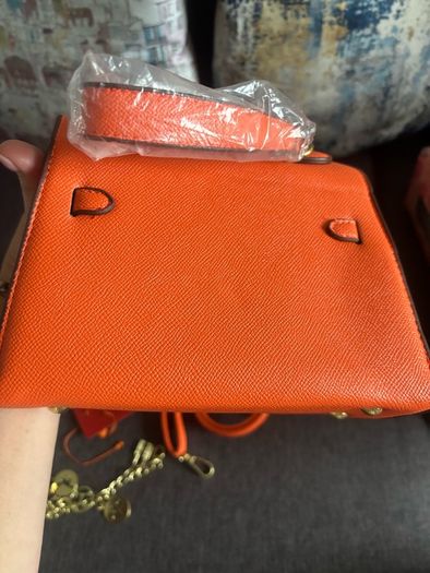 Luxury ladies handbags
