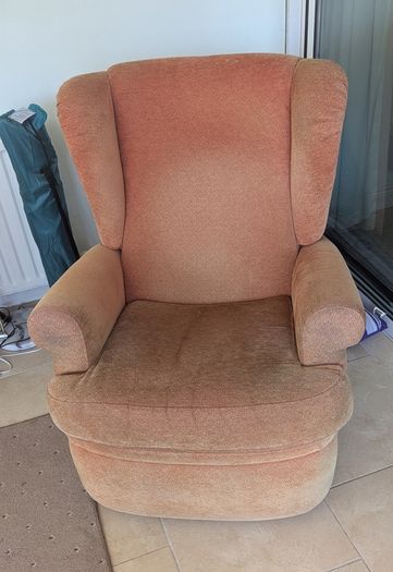 Recliner Chair