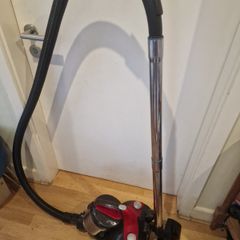 Bagless Vacuum cleaner ESSENTIALS