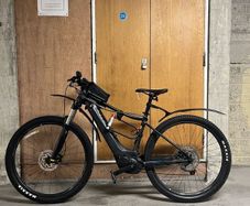 Giant Fathom E+2 29er Electric Bike Excellent Condition