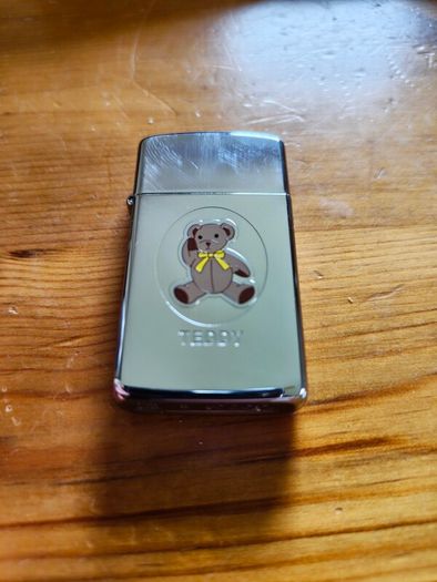 2000 Zippo Teddy Slim Brand New Never Used