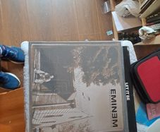 Vinyl Eminem.