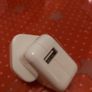 Genuine Apple USB power adapter Image 2