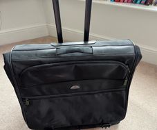 Samsonite Suit carrying suitcase