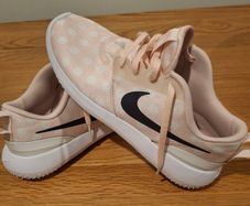 Nike Roshe Spikeless Golf Shoes (U.K. 3.5)