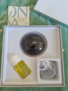 Yonka massage gift box