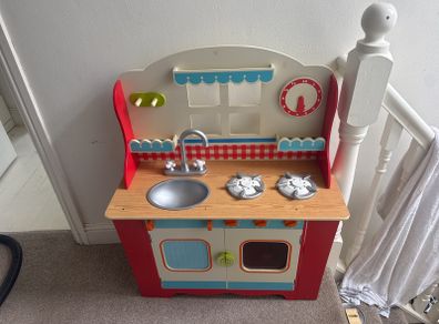 free childs kitchen
