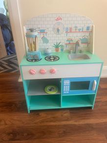 kids kitchen