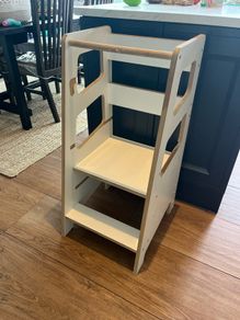 Kids Little Helper Style Learning Tower