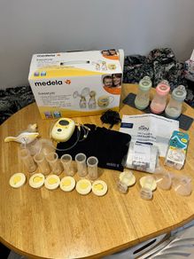 Medela breast pump & extras