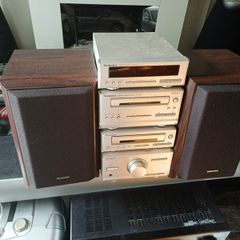 Technics cd, tuner and cassette player