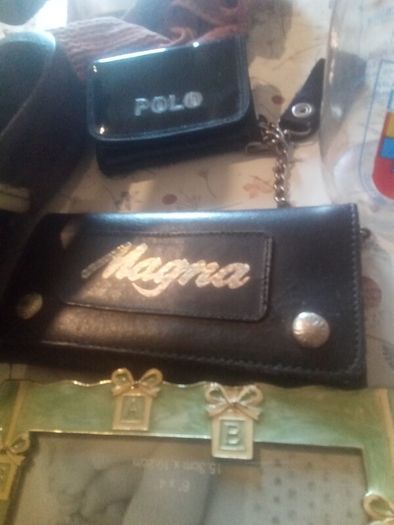 leather wallet