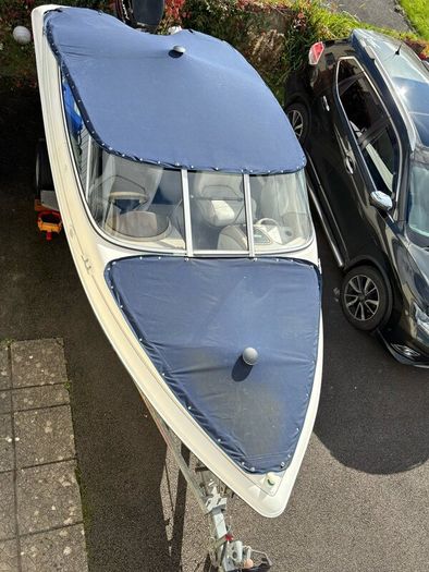 Sports boat