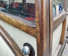 Morris Minor Traveller 1969