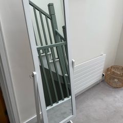 free standing mirror