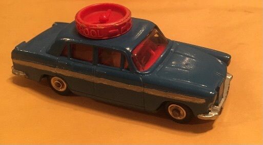 Corgi Toys Austin A60 Driving School