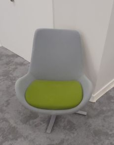 Designer Reception / Lounge Chair, Swivel Base