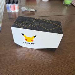 Pokemon Celebrations ETB empty