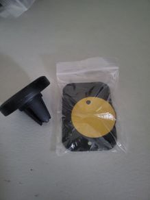 magnetic phone holder for car
