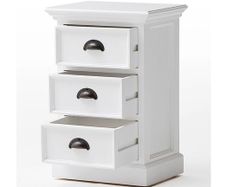 Elegant Bedside Tables in Solid Mahogany. Set of Two. Perfect conditions.