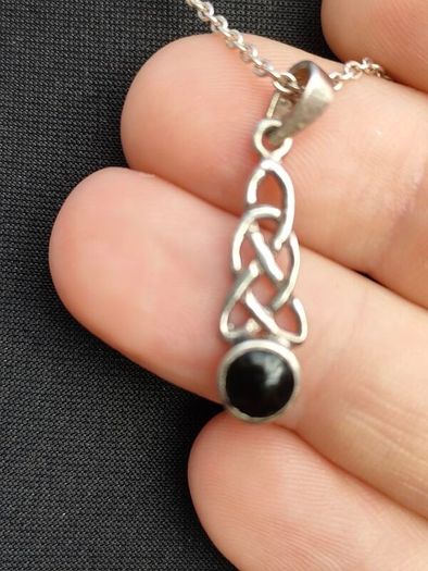 Celtic Knot and Onyx Sterling Silver pendant set