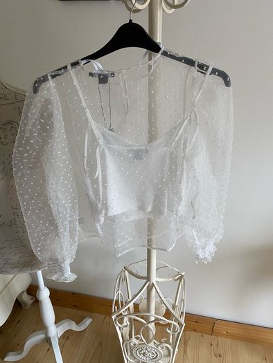 Brand new with tags ladies dressy blouse
