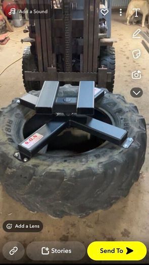 Silage wheel pushers