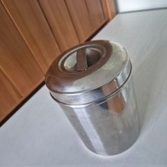 Stainless steel storage container