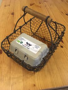 Avoca-Style Wire Egg Basket AS NEW