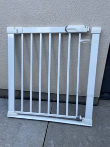 stair gate flat step