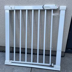 stair gate flat step