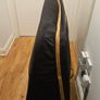 Thule Roundtrip road bike travel case. Image 2