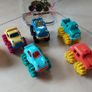 Monster Truckin 6 Trucks in storage bag Image 4