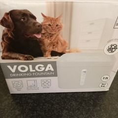 Pet drinking water fountain