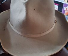hat