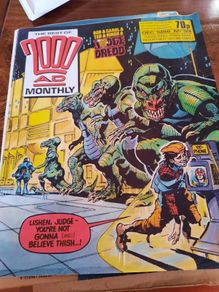 2000 A.D. Monthly December 1988 (In very condition)