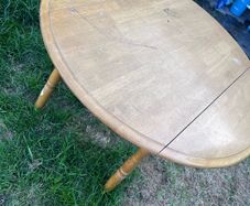 table + 2 chairs