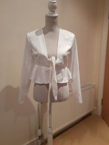 Momokrom white top uk10