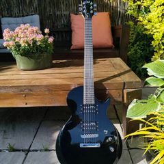 Microtonal Electric Guitar
