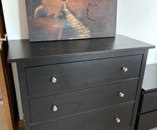 Chest of drawers