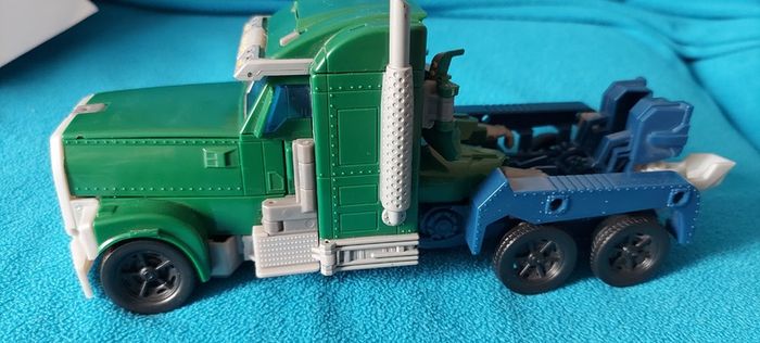 Transformer / toy
