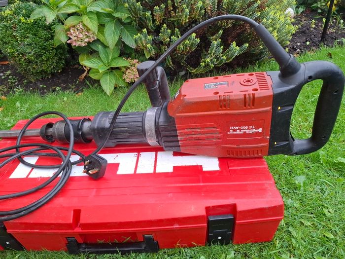 Hilti Te905 Kango  10kg 230v